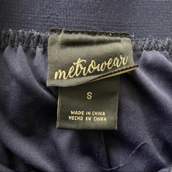 Metrowear Flowy high waist pleated midi skirt - Picture 2 of 2